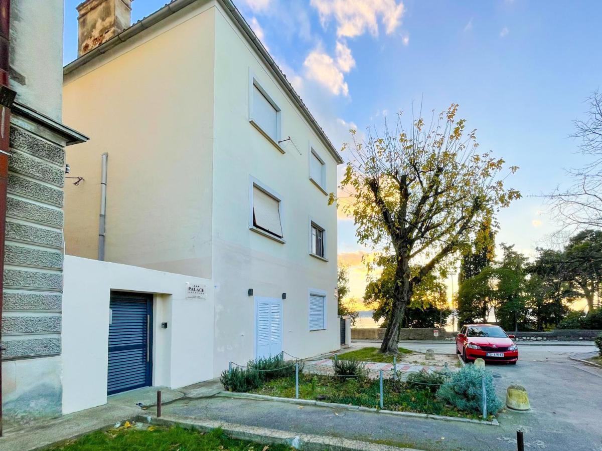Palace Kolovare Apartmán Zadar